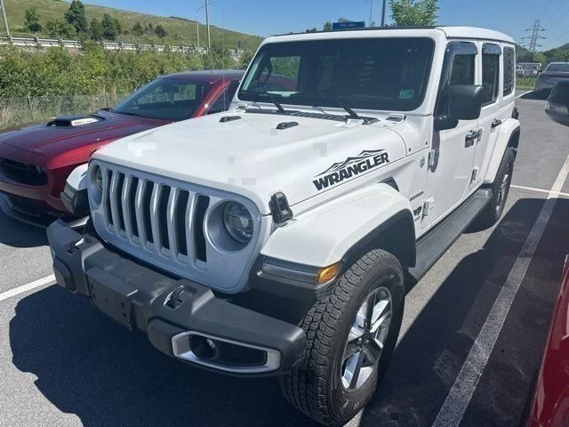 Used 2021 White Jeep Unlimited Sahara image 10
