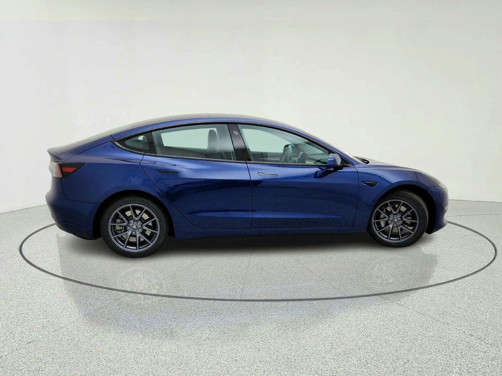 Used 2023 Deep Blue Metallic Tesla SEDAN image 13
