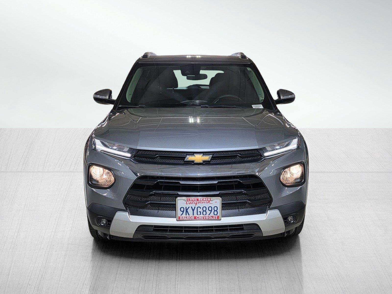 Used 2023 Sterling Gray Metallic Chevrolet LT image 2
