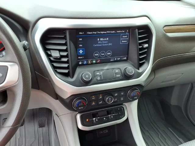 2021 GMC Acadia SLE - Photo 10