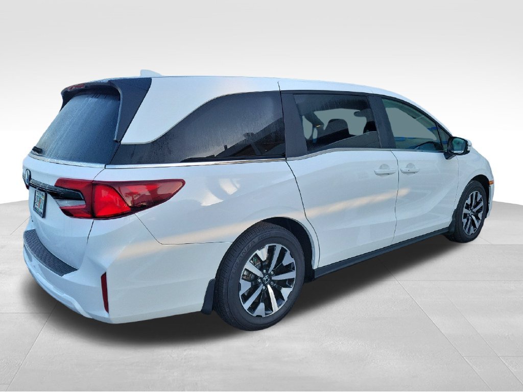 Used 2026 Platinum White Pearl Honda EX-L image 12
