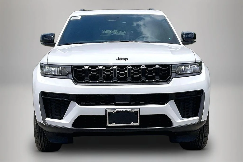 New 2026 Jeep Grand Cherokee L Laredo 4D Sport Utility