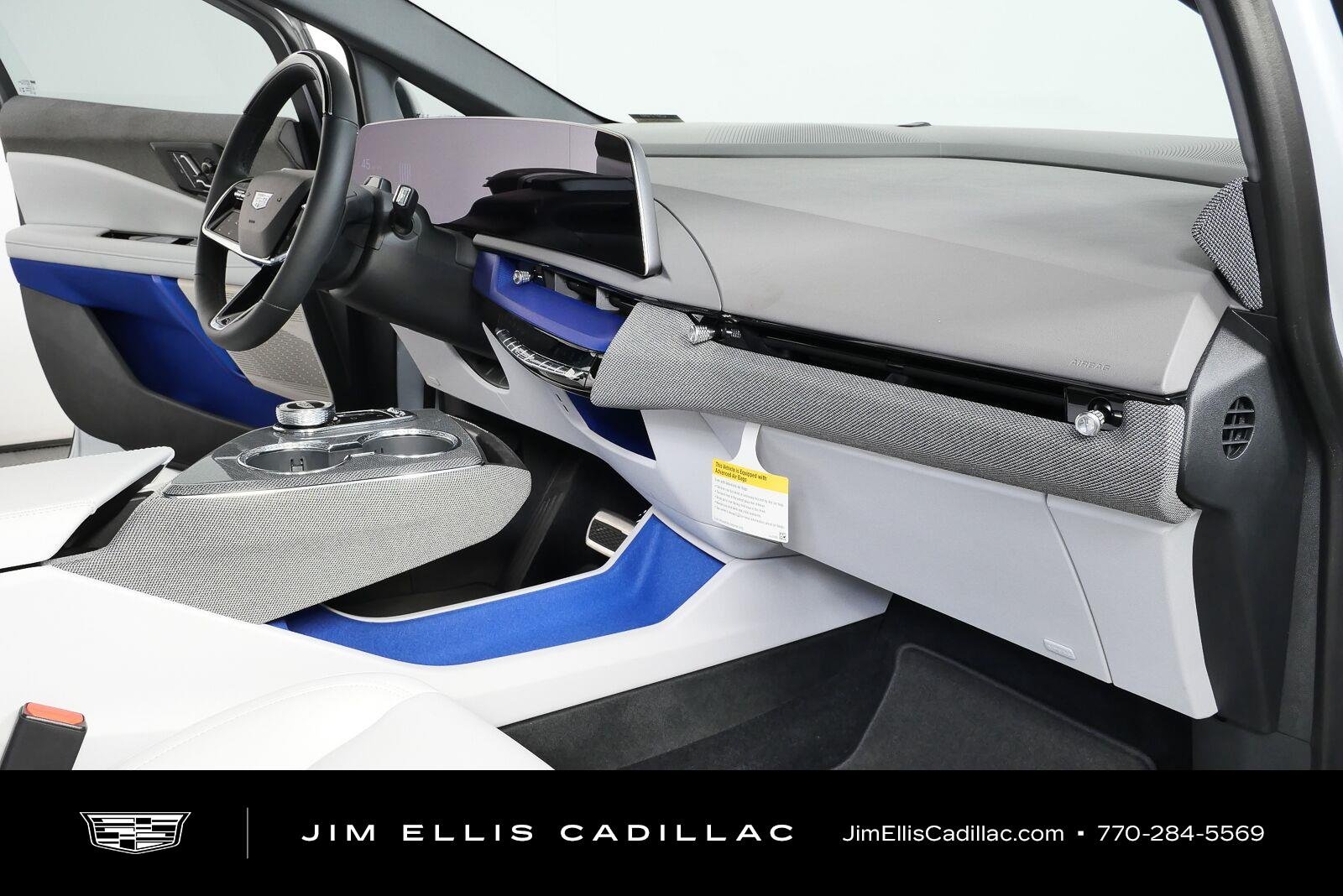 2027 Cadillac OPTIQ Luxury - Photo 24