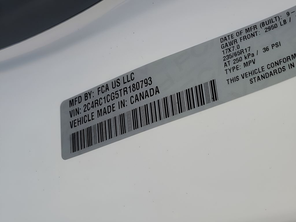 New 2026 Bright White Clear-Coat Exterior Paint Chrysler LX image 45
