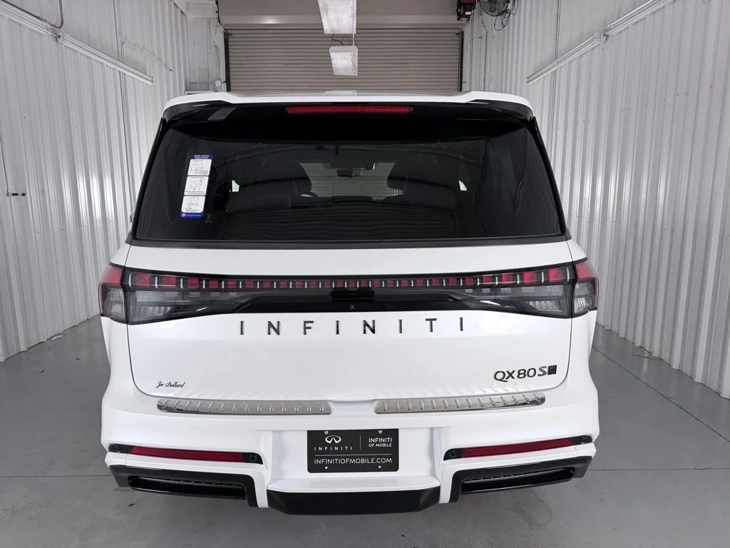 Used 2026 White INFINITI SPORT image 5