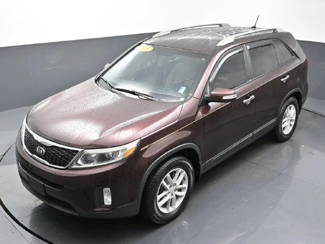 Used 2015 Red Kia LX image 38