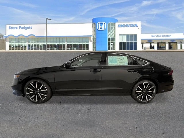 New 2026 Crystal Black Pearl Honda Touring image 2