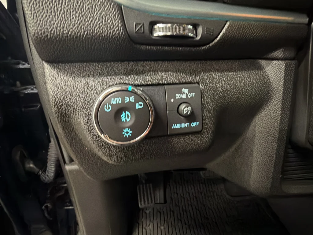 Used 2014 Blue Chevrolet LT image 34