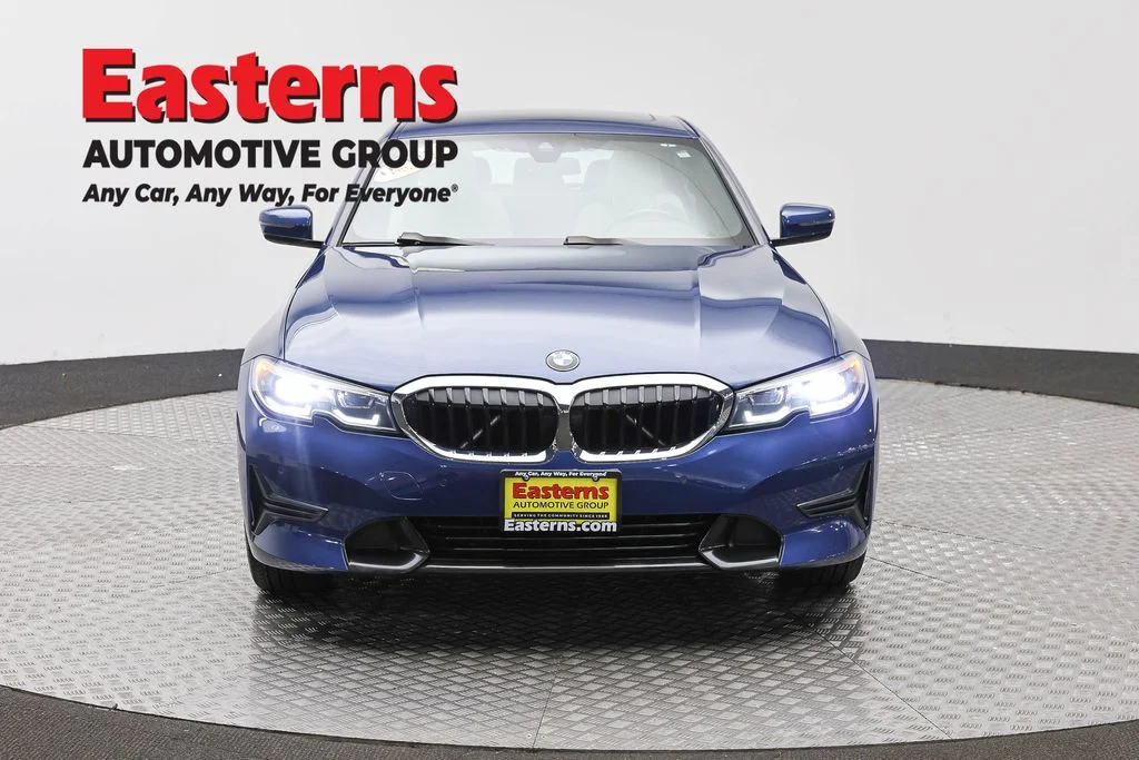 Used 2021 Blue BMW 330i xDrive image 2