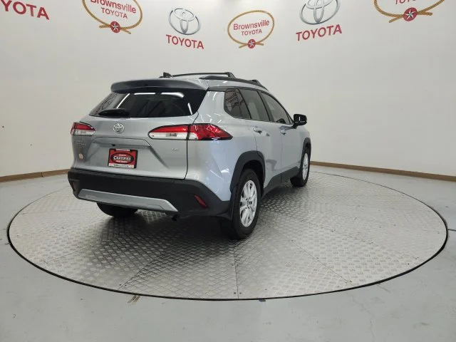 Used 2025 Silver Toyota LE image 8