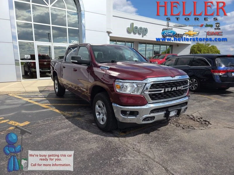 2022 RAM 1500 Big Horn/Lone Star 4x4 Crew Cab 5'7's photo