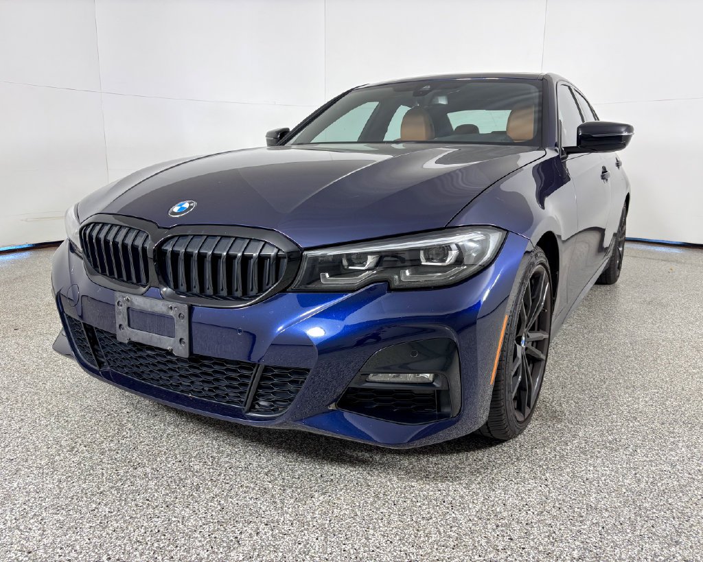 Used 2022 Blue BMW 330i xDrive image 5