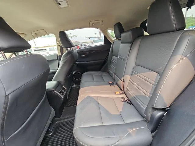 Used 2018 Silver Lexus 300 Base image 27