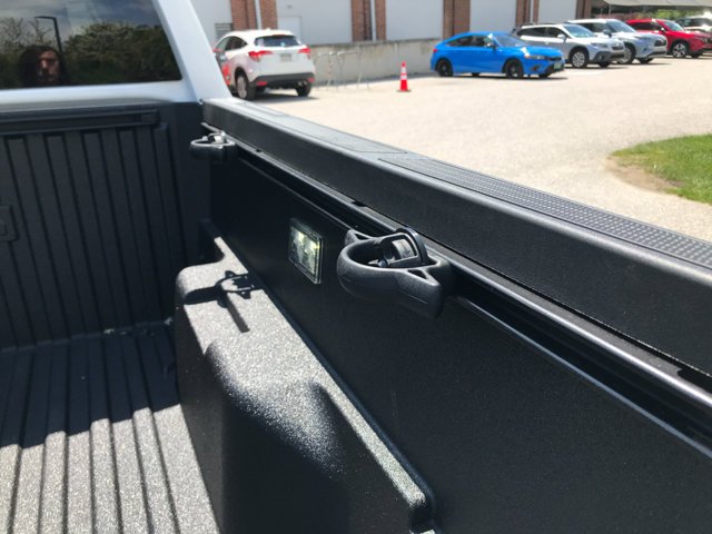 2026 Toyota Tacoma SR5 - Photo 22
