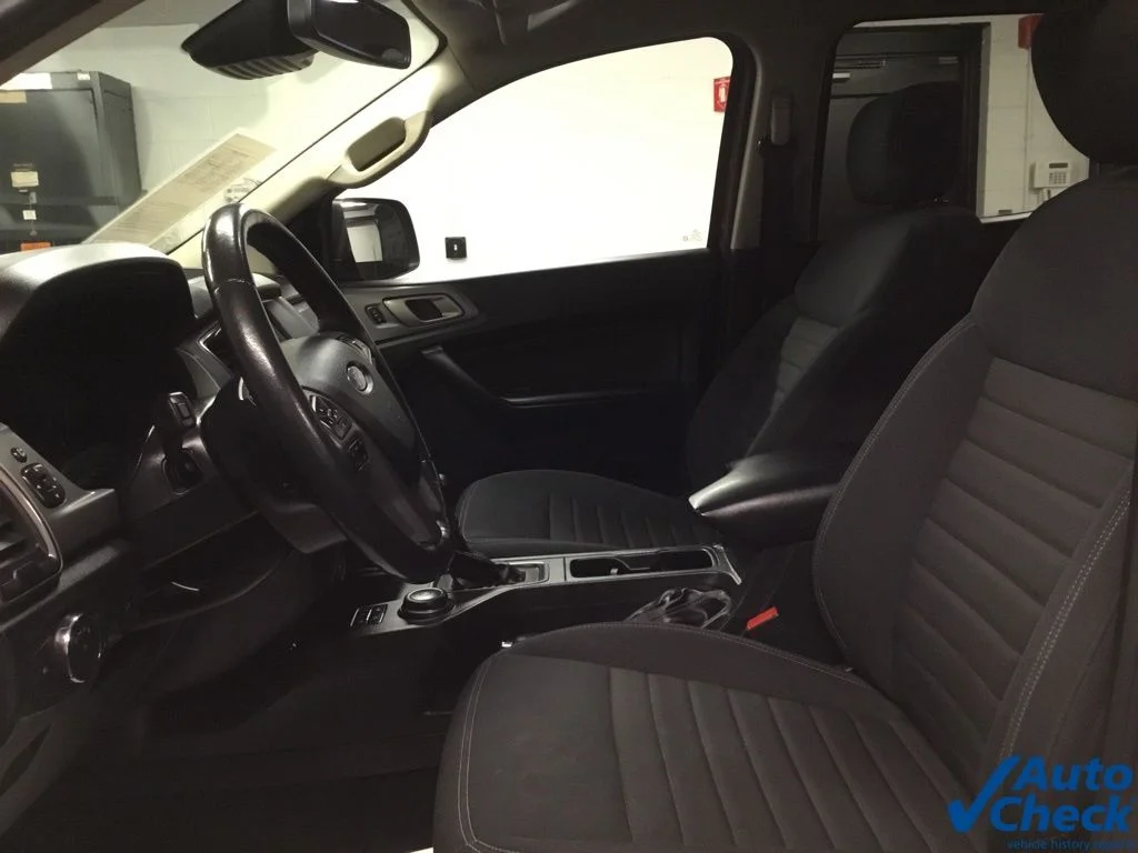 Used 2020 Red Ford XLT image 30