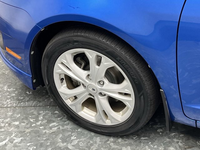 Used 2012 Blue Flame Ford SE image 26