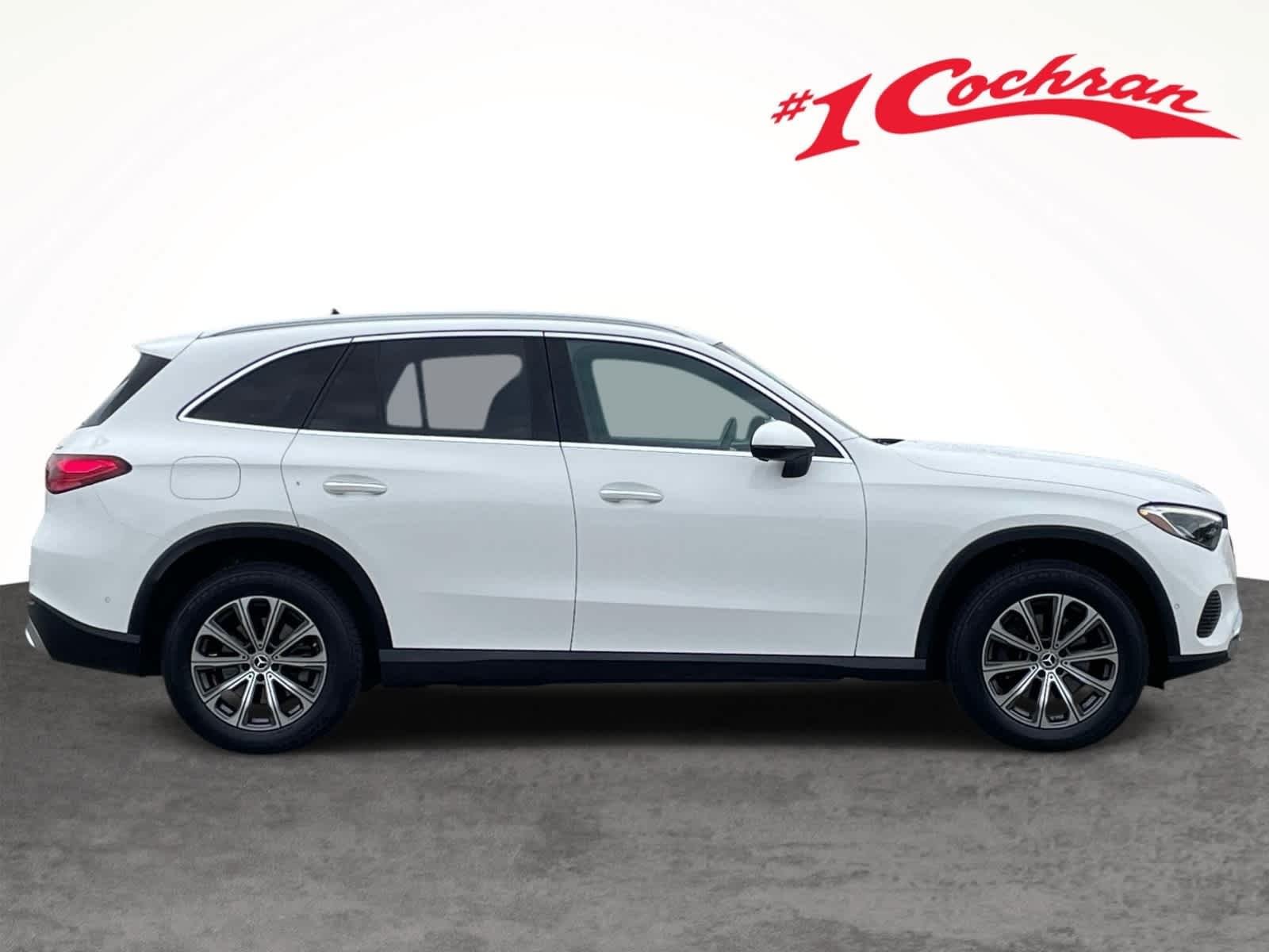 Used 2024 Whi/white Mercedes-Benz GLC 300 image 6