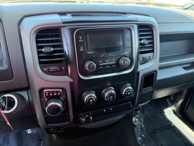 2017 RAM Ram 1500 Pickup Tradesman - Photo 18