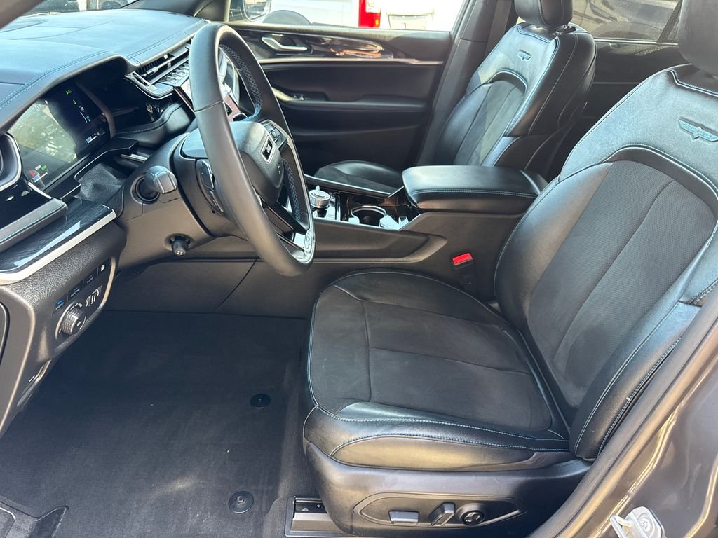 Used 2022 Gray Jeep Trailhawk 4xe image 26