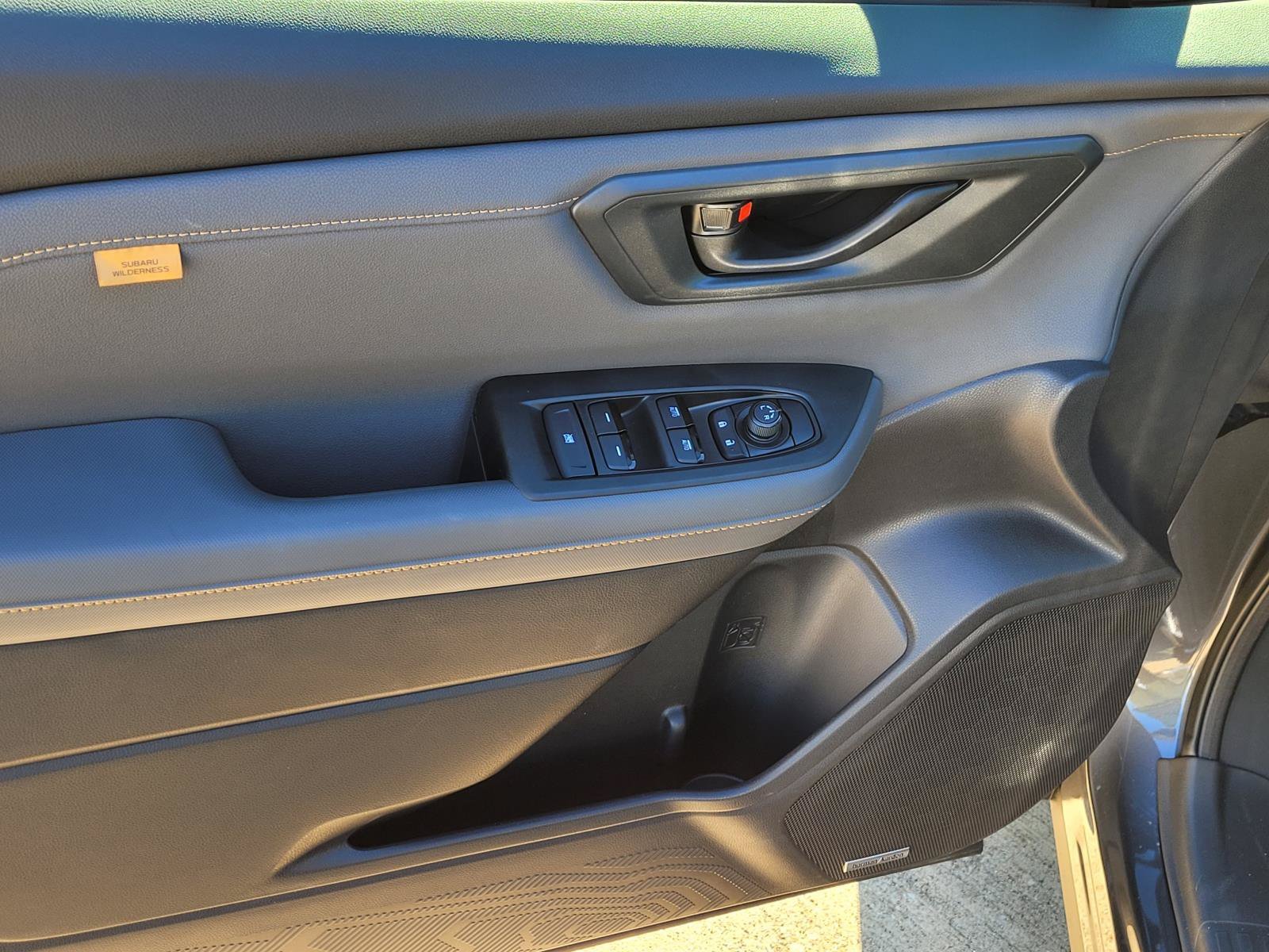 Used 2026 Magnetite Gray Metallic Subaru Wilderness image 4