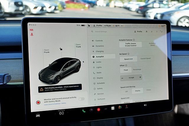 Used 2021  Tesla Standard Range Plus image 26