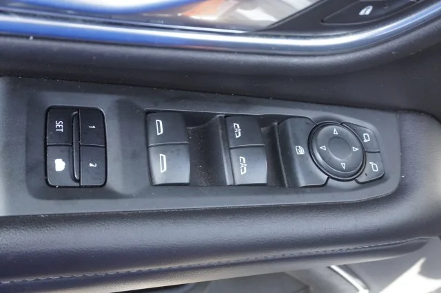 Used 2021 WHITE Chevrolet LT image 16
