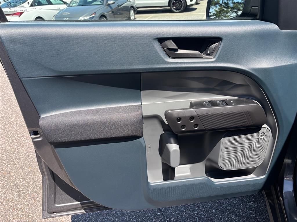 New 2026 Carbonized Gray Metallic Ford XL image 8