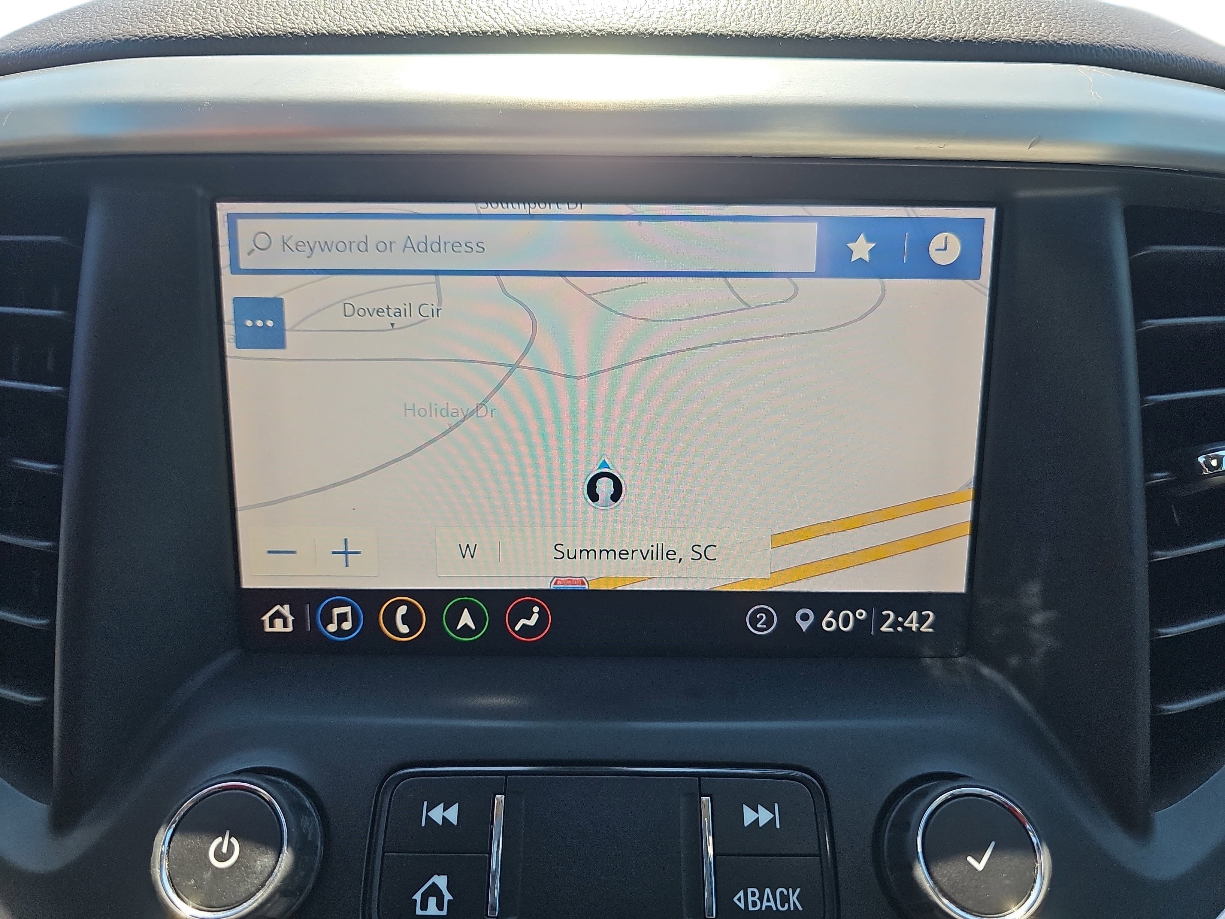 Used 2020 Dark Sky Metallic GMC SLT image 18