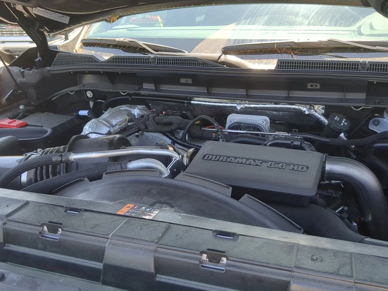 New 2026 Titanium Rush Metallic GMC SLT image 31