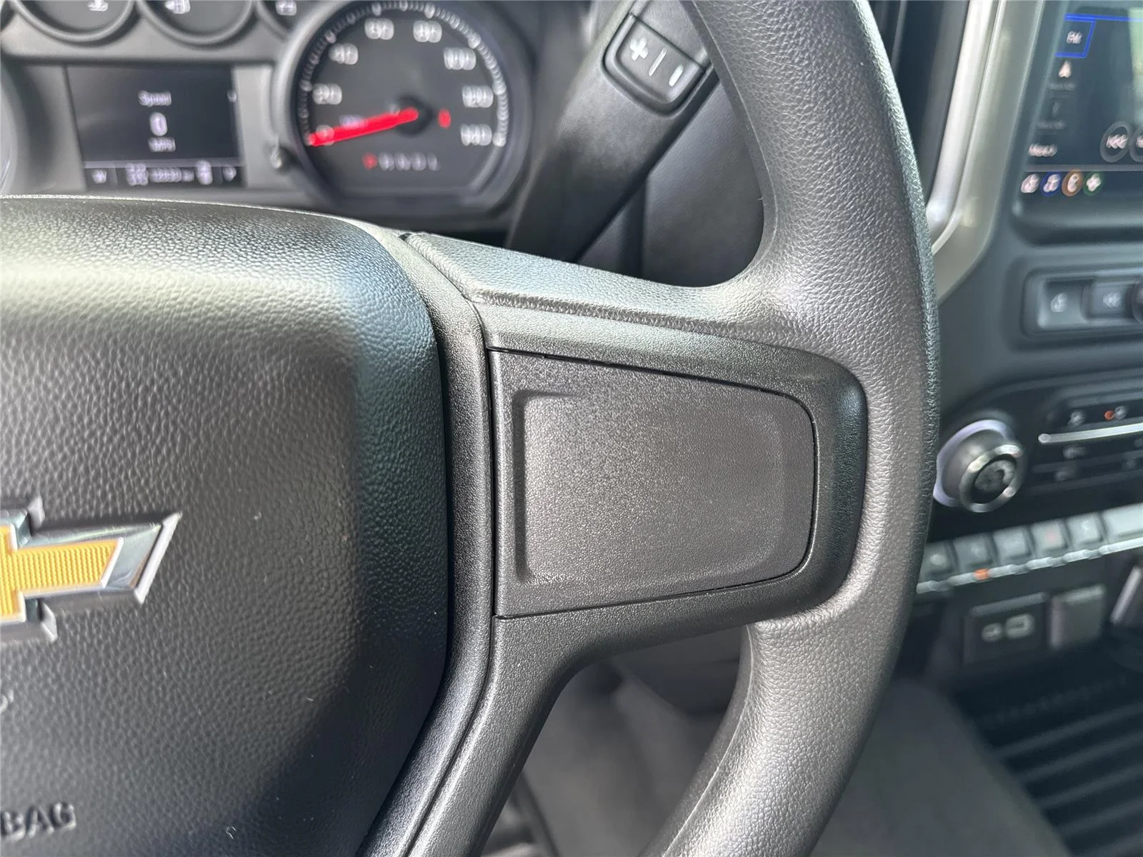 Used 2025 Red Hot Chevrolet Custom image 26