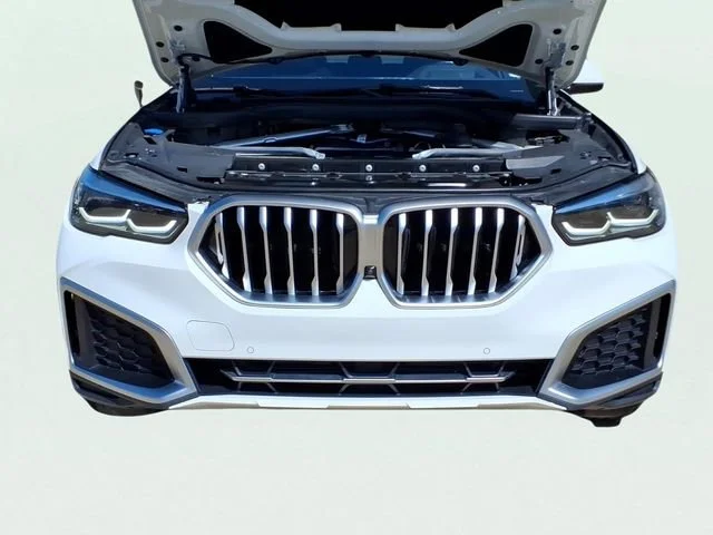 Used 2023 White BMW xDrive40i image 27