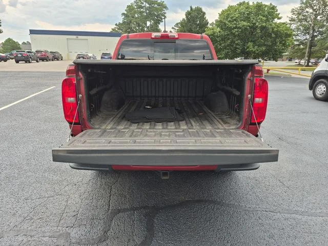 Used 2016 Red Chevrolet Z71 image 30