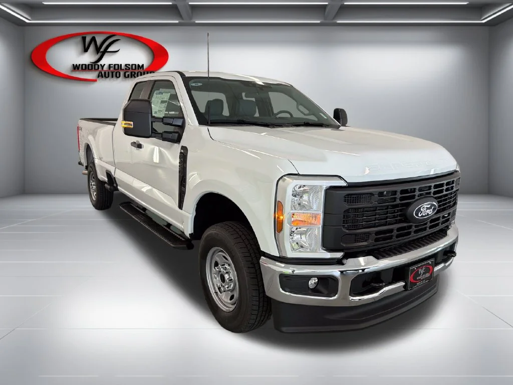 New 2027 White Ford XL image 3
