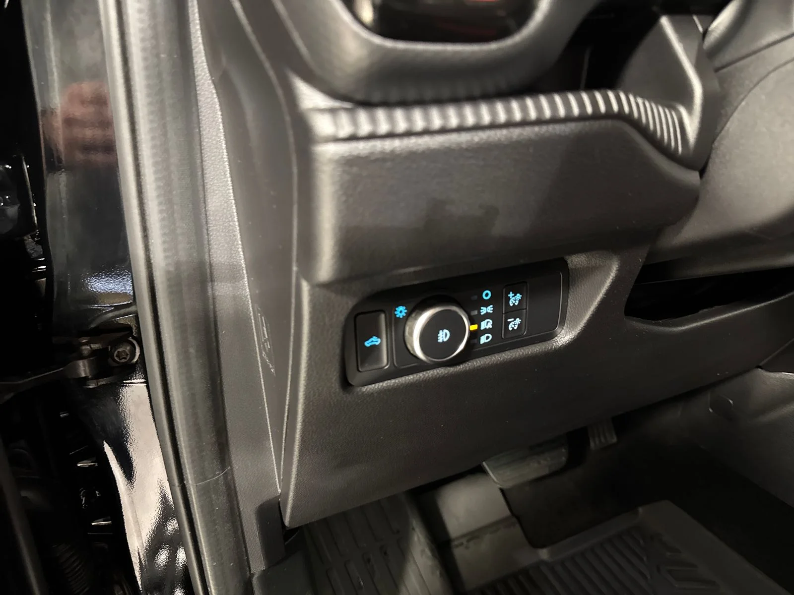 Used 2025 Black Ford Raptor image 17