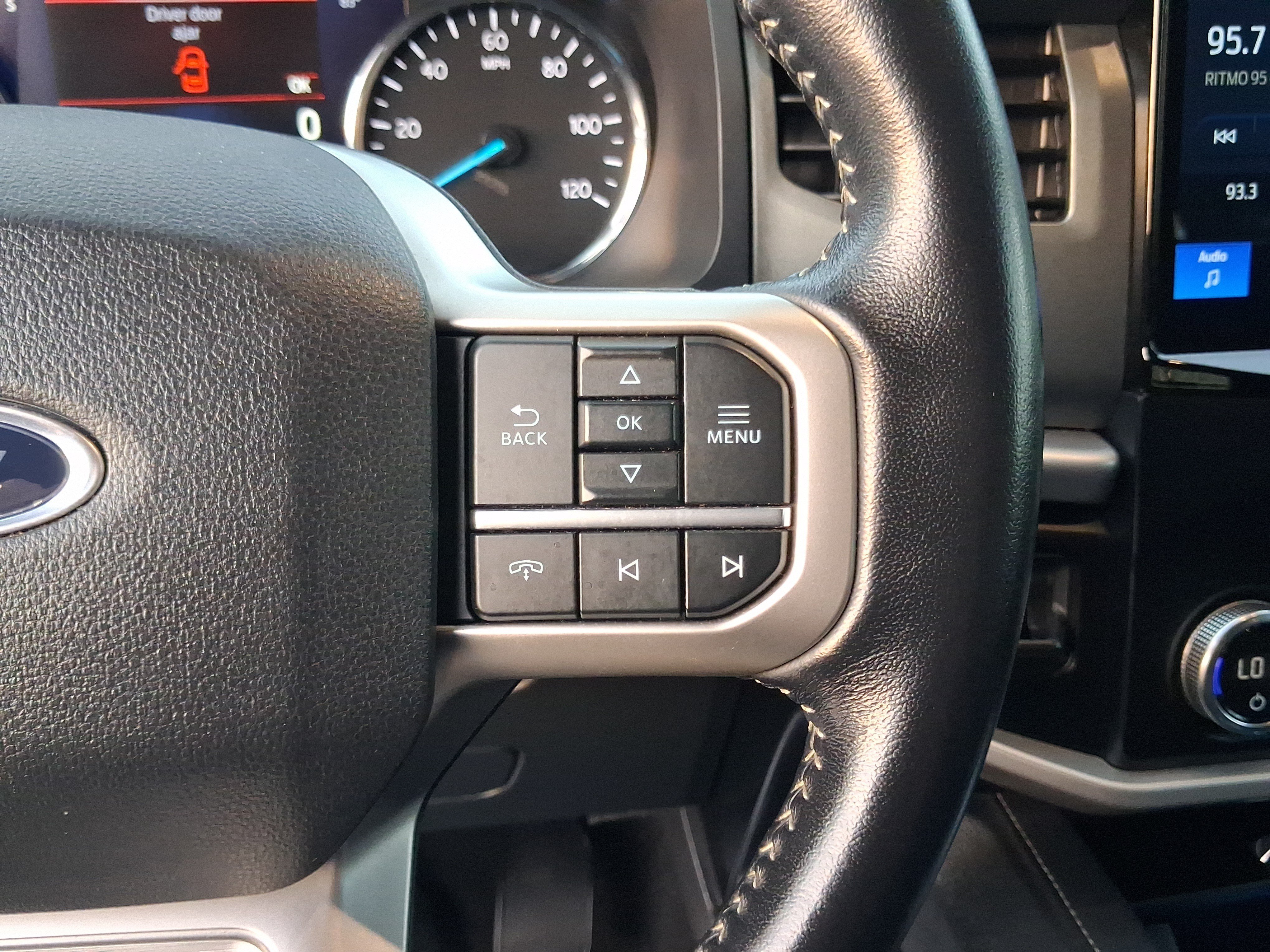 Used 2024 Gray Ford XLT image 20