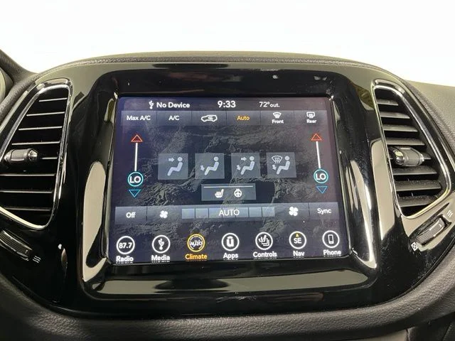 Used 2018 Gray Jeep Limited image 24