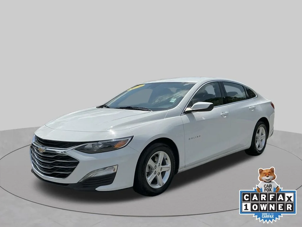 Used 2024 White Chevrolet LT image 1