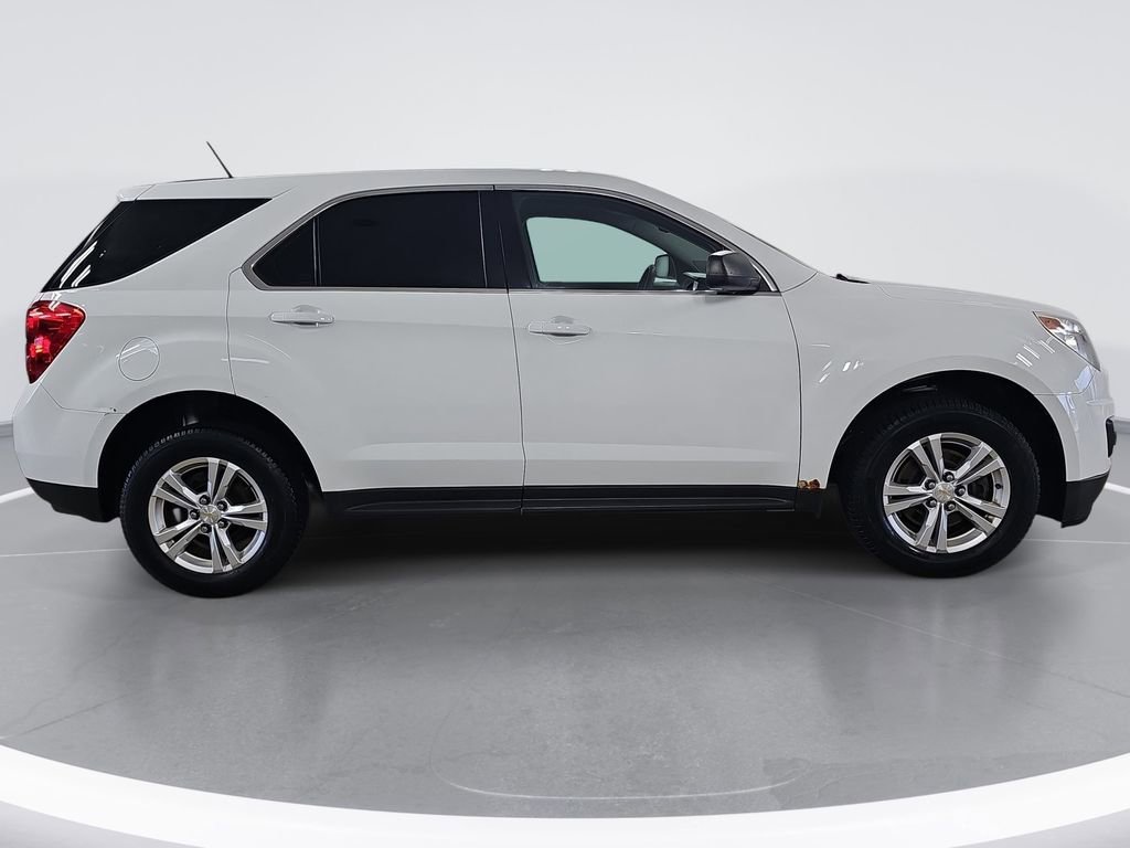 Used 2013 Chevrolet Equinox LS with VIN 1GNALBEK5DZ126350 for sale in Hudsonville, MI