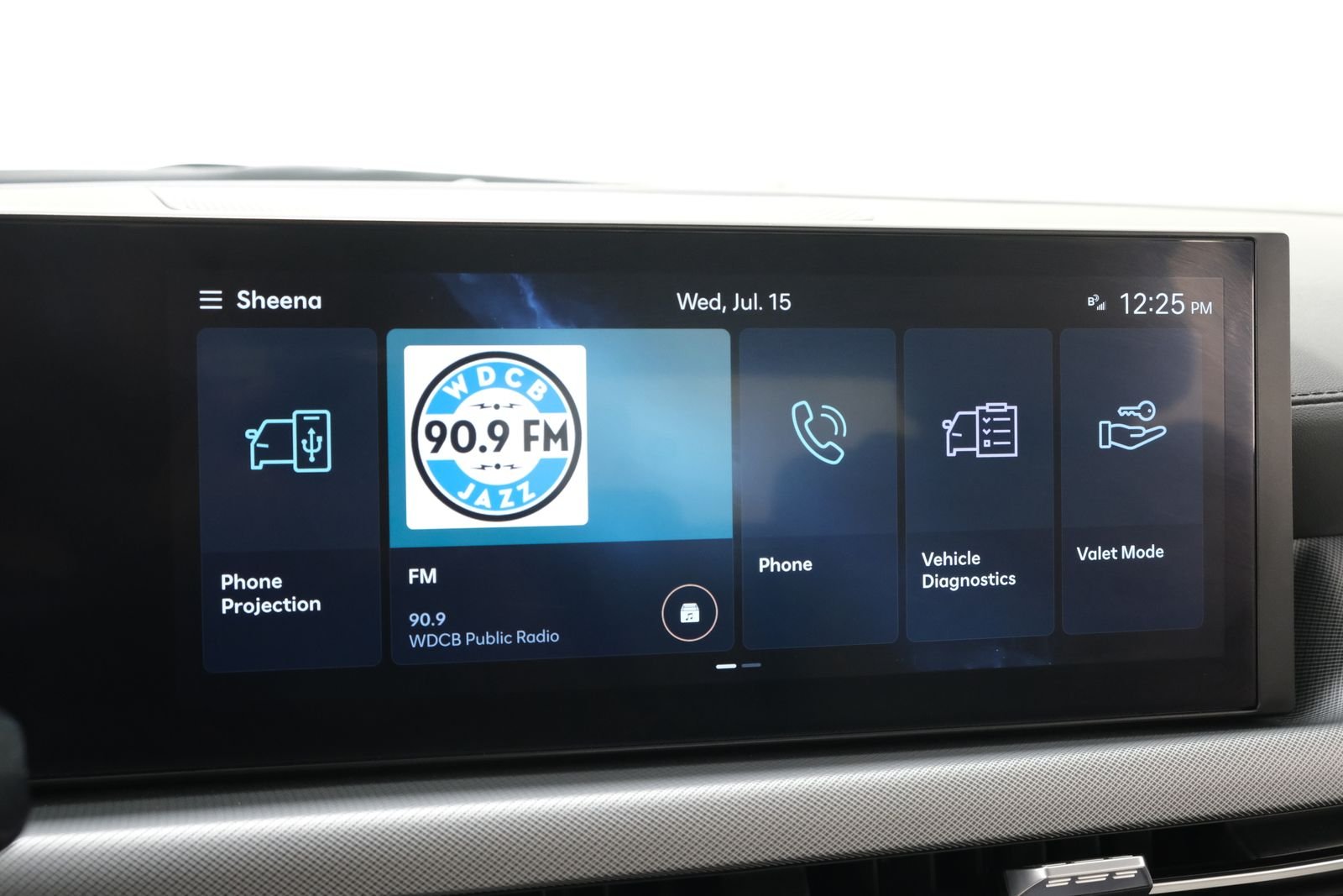 Used 2025 Portofino Gray Hyundai SEL image 17