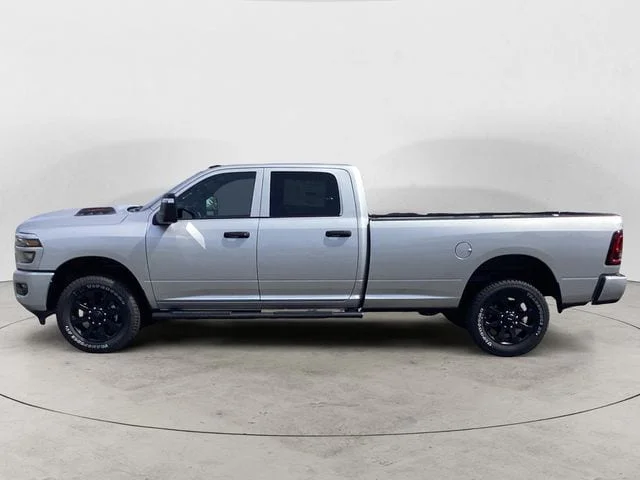 New 2026 Silver Ram BLACK EXPRESS CREW CAB 4X4 8