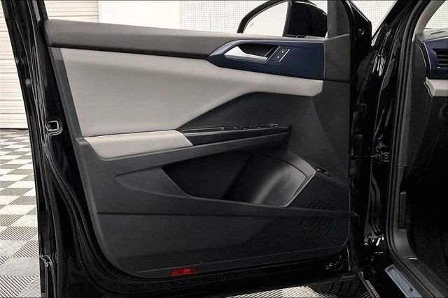 2023 Volkswagen Taos SE - Photo 21