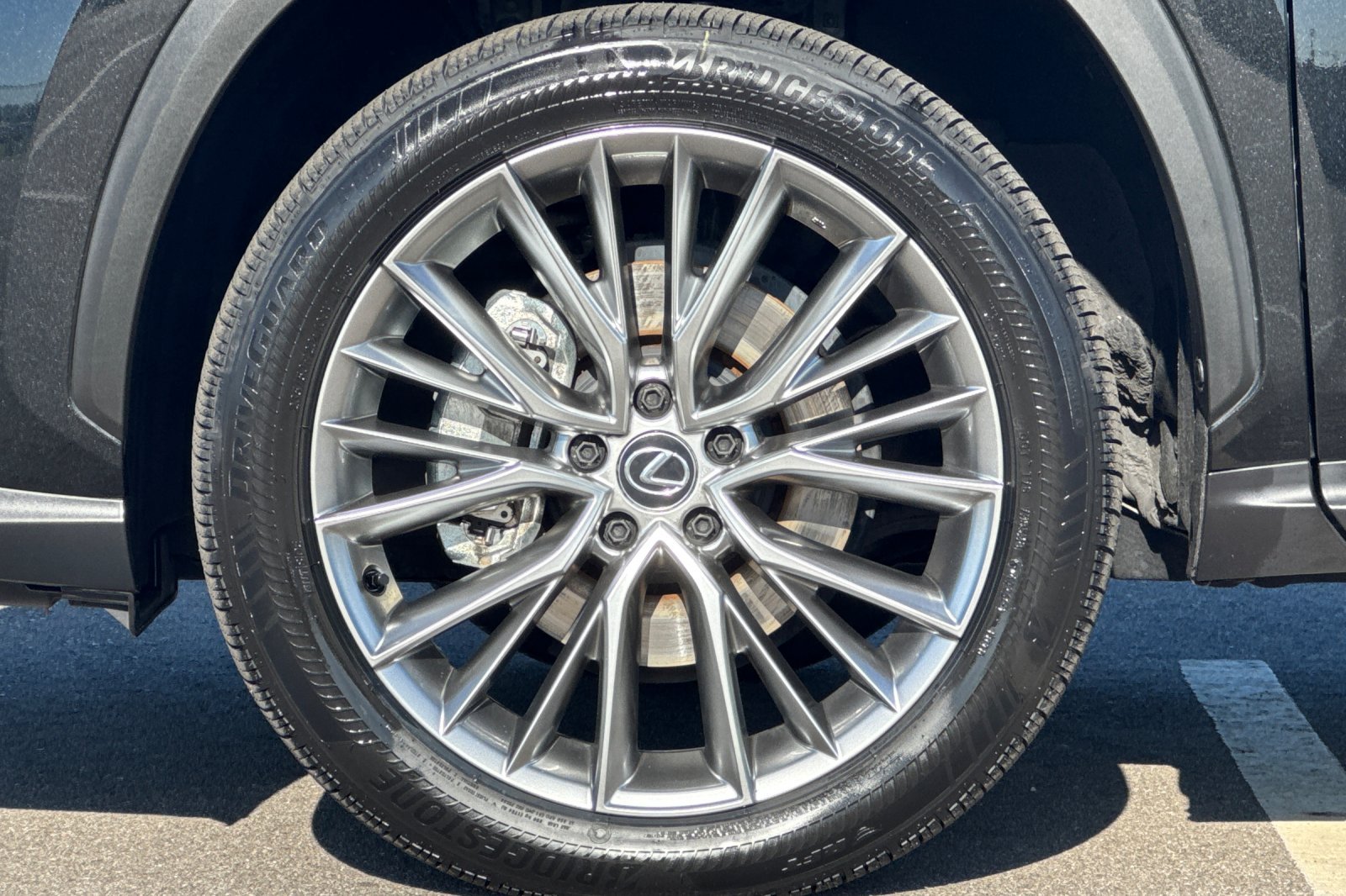 2024 Lexus NX 350 - Photo 23