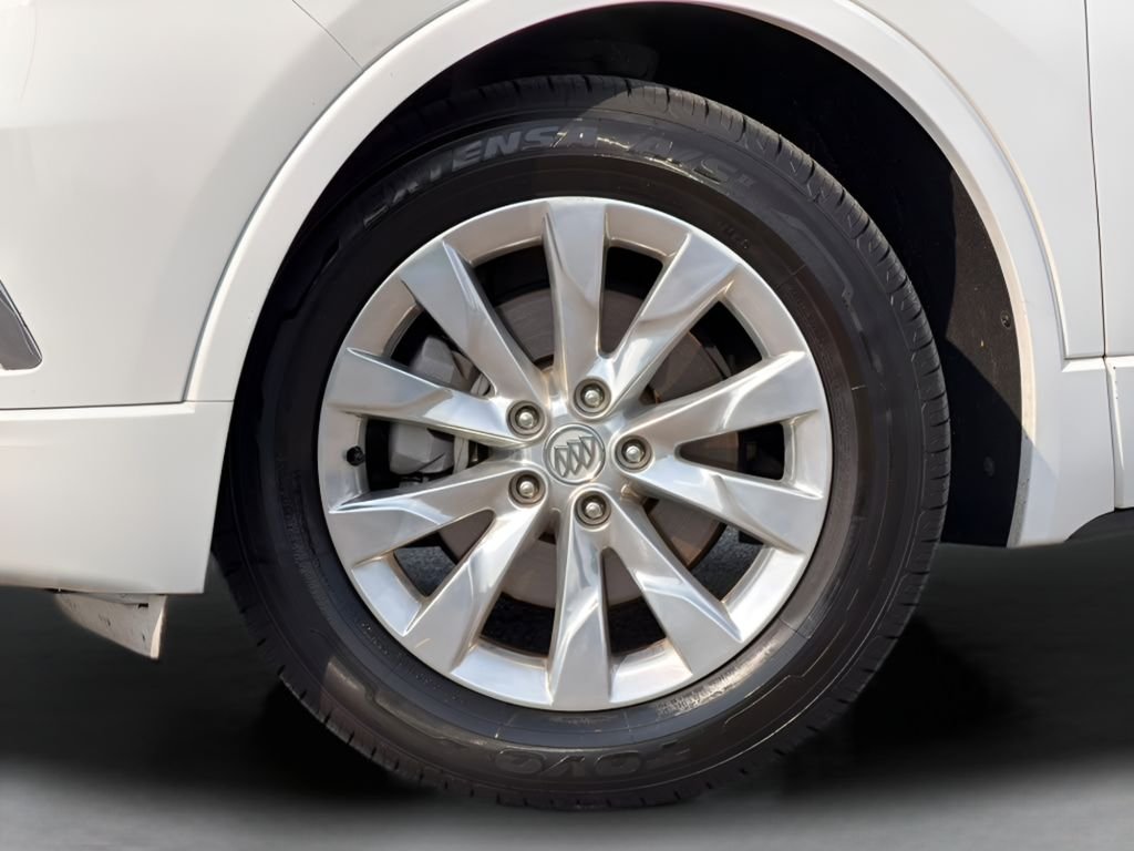 Used 2017 White Buick Essence image 25