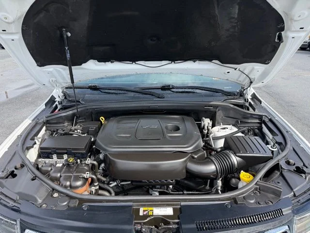 Used 2020 Bright White Clearcoat Jeep Laredo E image 21
