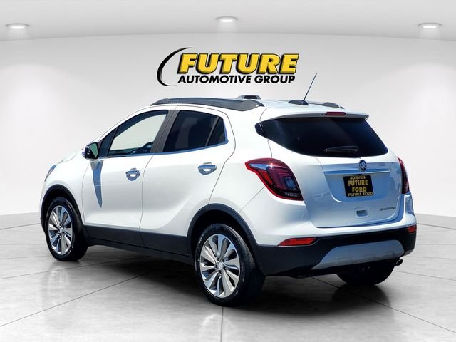 Used 2019 White Buick Preferred image 6