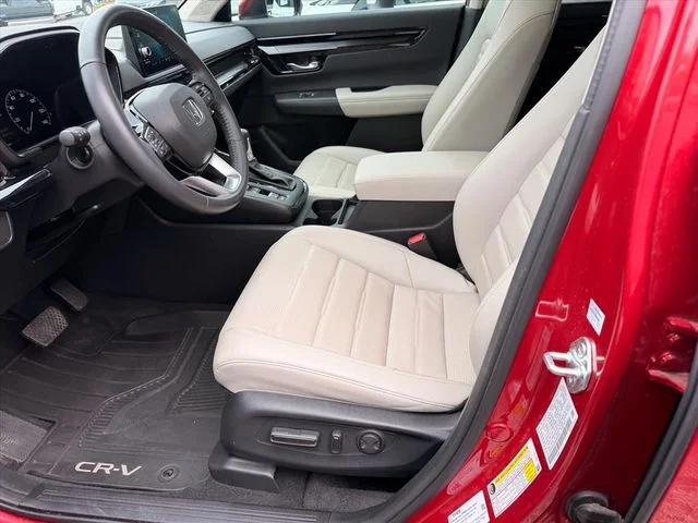 Used 2024 Red Honda EX-L image 10