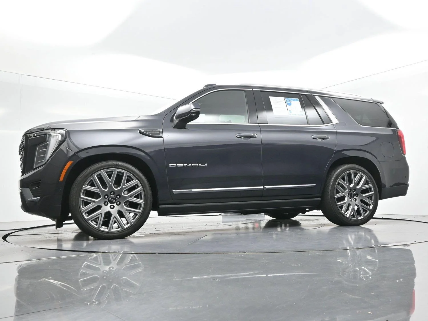 Used 2025 Titanium Rush Metallic GMC Denali Ultimate image 56