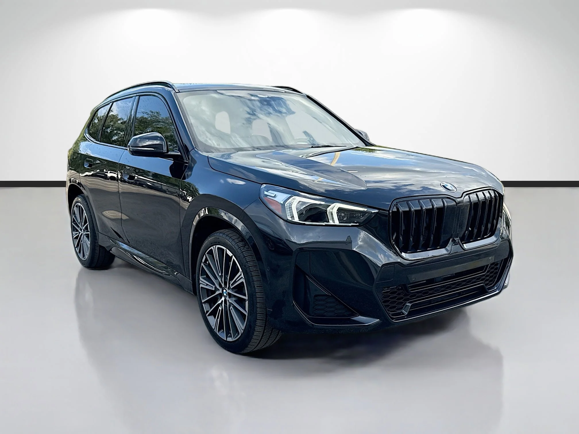 2023 BMW X1 xDrive28i's photo