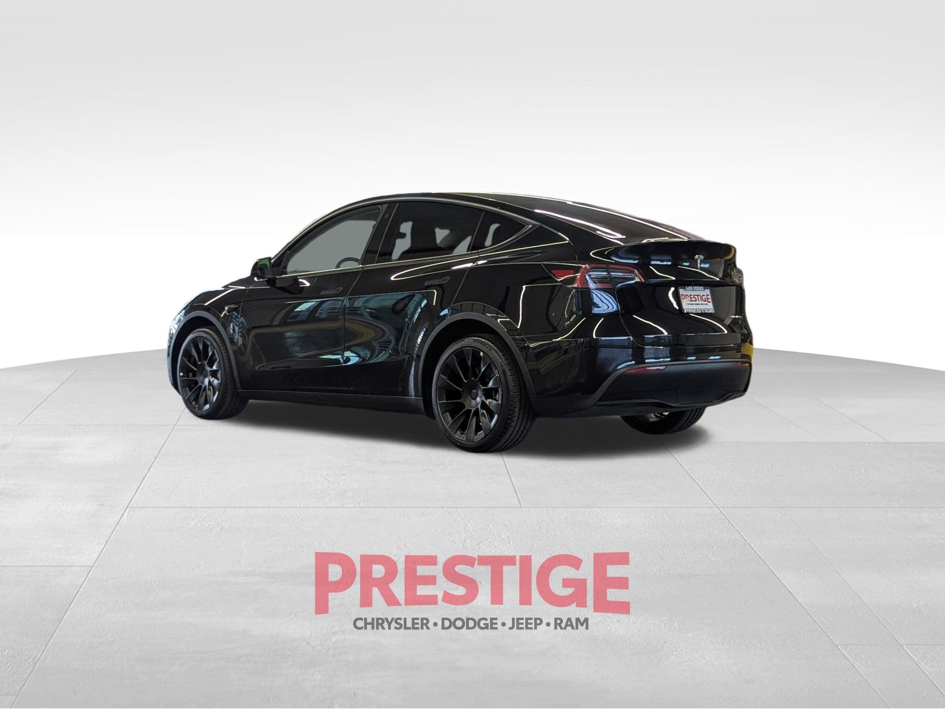 Used 2023 Black Tesla Long Range image 13