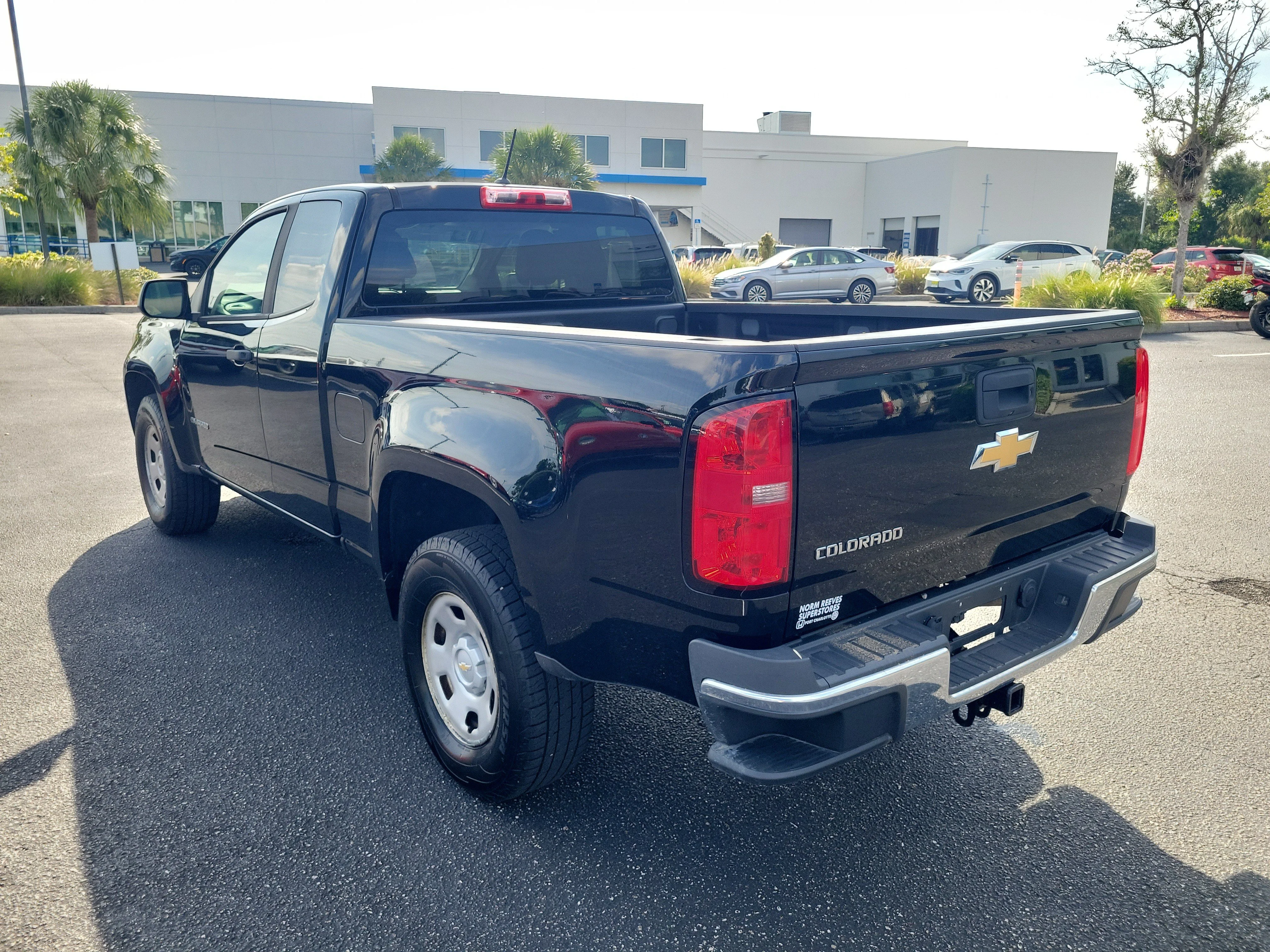 Used 2018 Black Chevrolet Base image 27